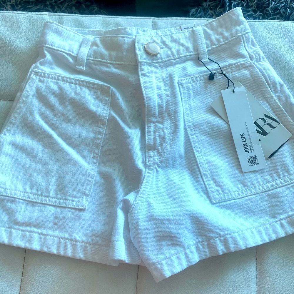 Short denim high rise by Zara